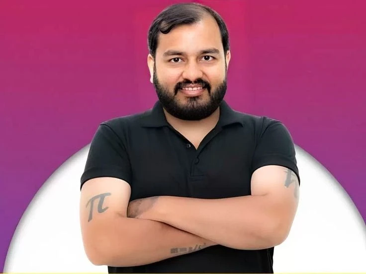 Alakh Pandey Networth